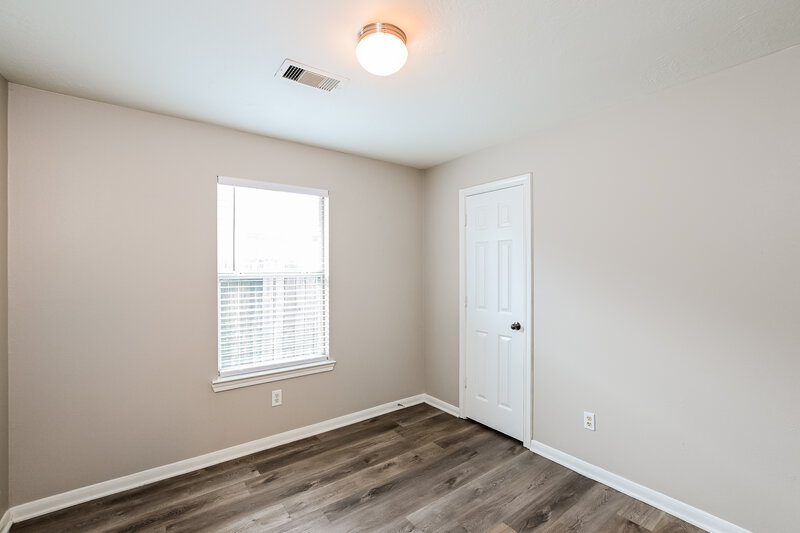 1,635/Mo, 10743 Jordan Heights Dr Houston, TX 77016 Bedroom View
