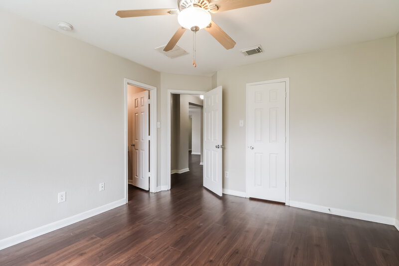 1,655/Mo, 21030 Brannon Hill Ln Humble, TX 77338 Main Bedroom View 2