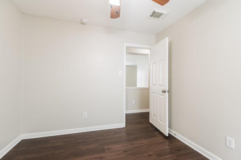 1,655/Mo, 21030 Brannon Hill Ln Humble, TX 77338 Bedroom View