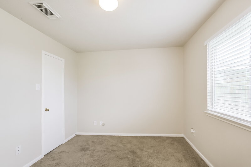 1,810/Mo, 415 Thornwilde Park Ln Houston, TX 77073 Bedroom View 3