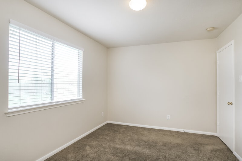1,810/Mo, 415 Thornwilde Park Ln Houston, TX 77073 Bedroom View 4