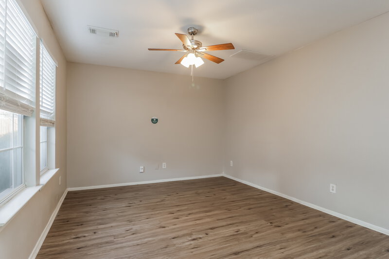 1,430/Mo, 1139 Verde Trails Dr Houston, TX 77073 Living Room View