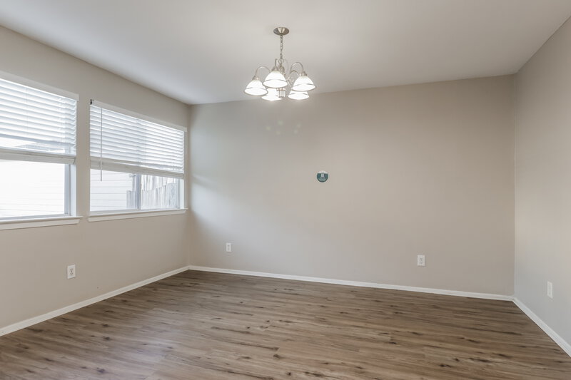 1,430/Mo, 1139 Verde Trails Dr Houston, TX 77073 Dining Room View