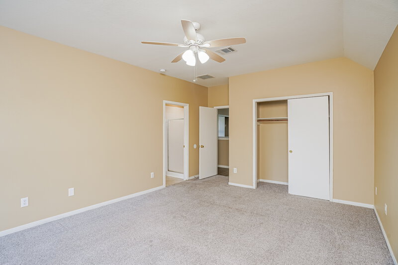 1,670/Mo, 1127 Laurel Chase Trl Houston, TX 77073 Main Bedroom View 2