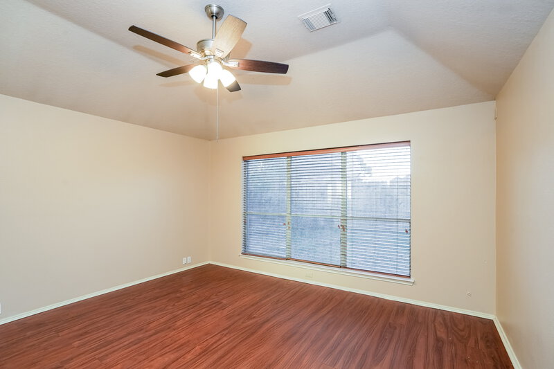 1,955/Mo, 11023 Sentry Ct Houston, TX 77065 Main Bedroom View