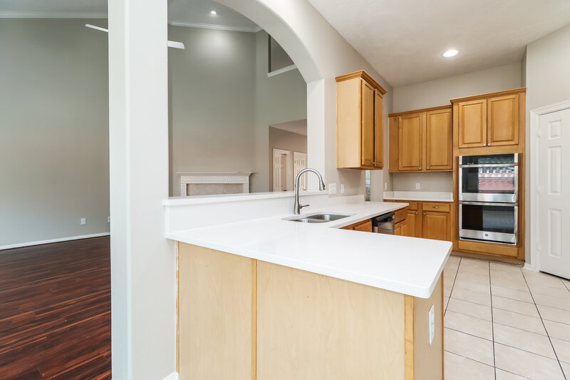 2,425/Mo, 14958 Cabin Run Ln Sugar Land, TX 77498 Kitchen View