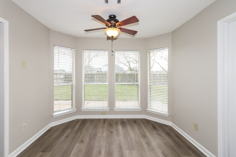 2,075/Mo, 15815 Spruce River Ct Sugar Land, TX 77498 Floorplan View 3