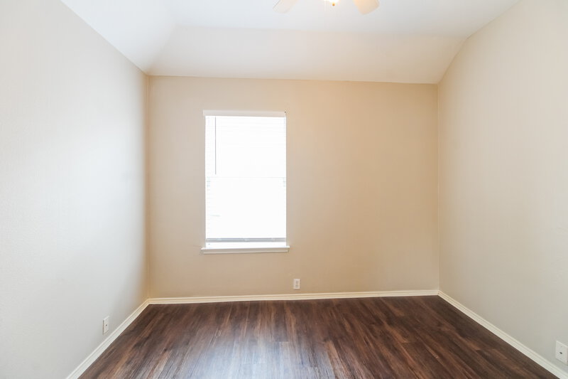 2,260/Mo, 11102 Hunting Path Ct Houston, TX 77065 Bedroom View 3