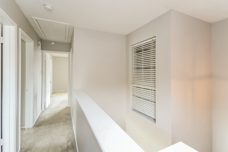 1,955/Mo, 8623 E Rachlin Cir Houston, TX 77071 Loft View
