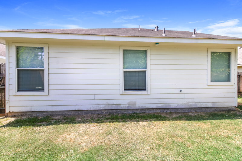 2,095/Mo, 9422 Camelia Crest Ln Houston, TX 77064 Rear View 3