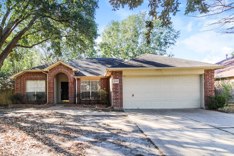 1,870/Mo, 12315 Claresholm Dr Tomball, TX 77377 External View