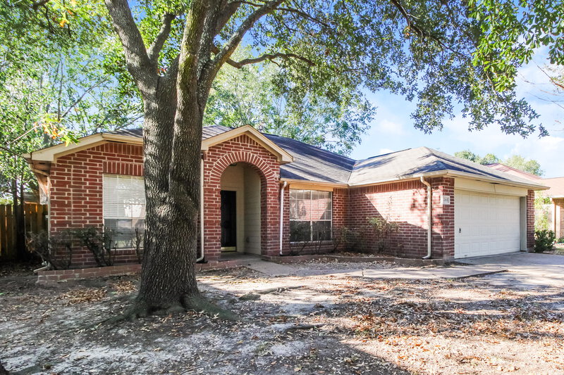 1,870/Mo, 12315 Claresholm Dr Tomball, TX 77377 Front View 2