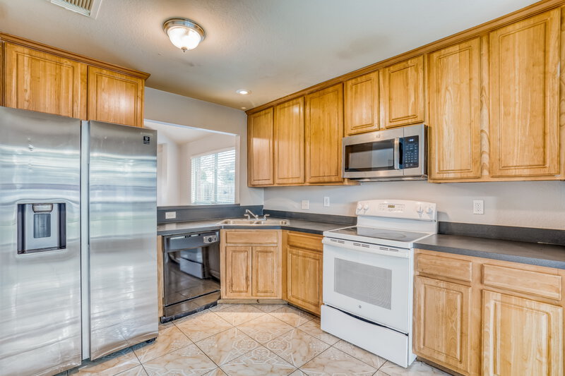1,700/Mo, 21030 Stoney Haven Dr Katy, TX 77449 Kitchen View