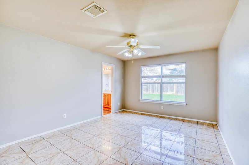 1,700/Mo, 21030 Stoney Haven Dr Katy, TX 77449 Main Bedroom View