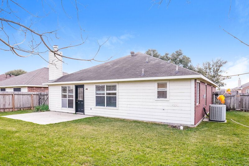 1,700/Mo, 21030 Stoney Haven Dr Katy, TX 77449 Rear View