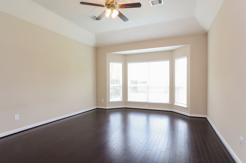 2,890/Mo, 18023 E Williams Bend Dr Cypress, TX 77433 Master Bedroom View