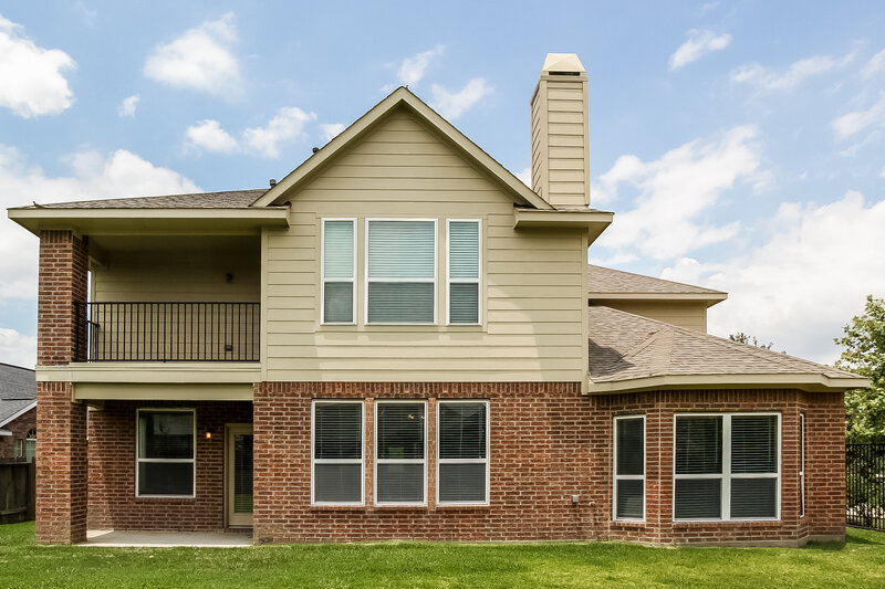 2,890/Mo, 18023 E Williams Bend Dr Cypress, TX 77433 Rear View