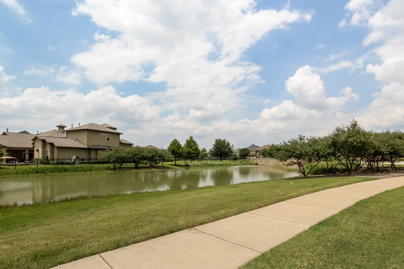 2,890/Mo, 18023 E Williams Bend Dr Cypress, TX 77433 Exterior View 2