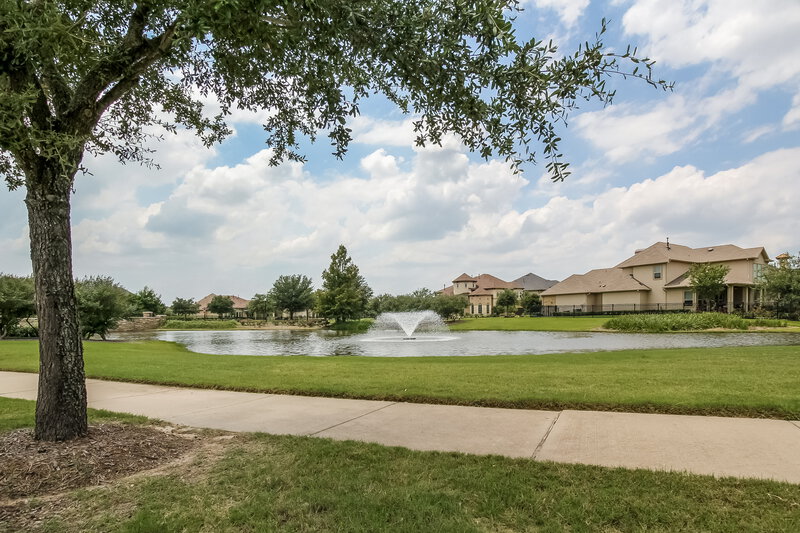 2,890/Mo, 18023 E Williams Bend Dr Cypress, TX 77433 Exterior View 5