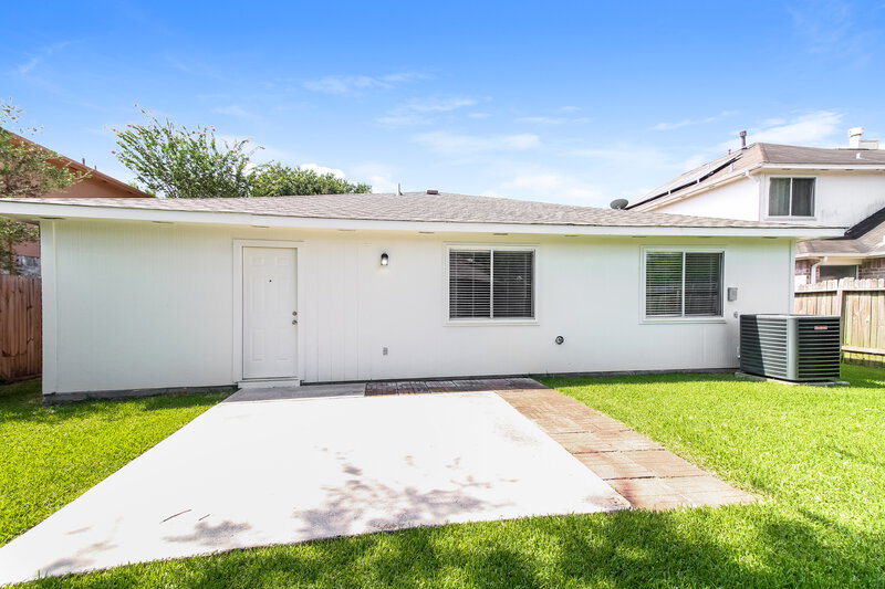 1,820/Mo, 4815 Gypsy Forest Dr Humble, TX 77346 Rear View