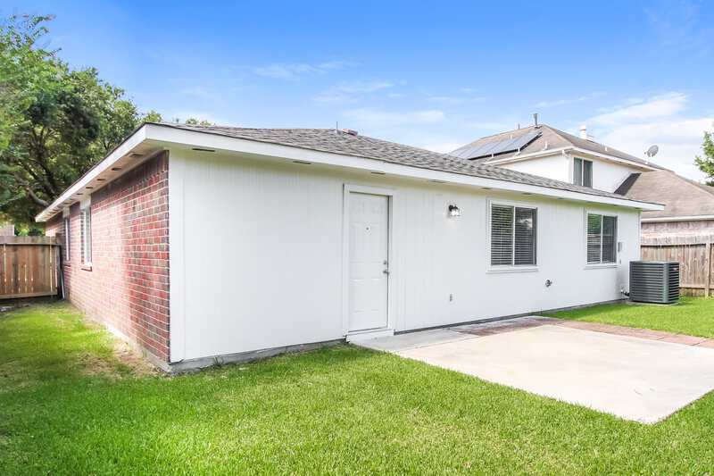 1,820/Mo, 4815 Gypsy Forest Dr Humble, TX 77346 Rear View 2