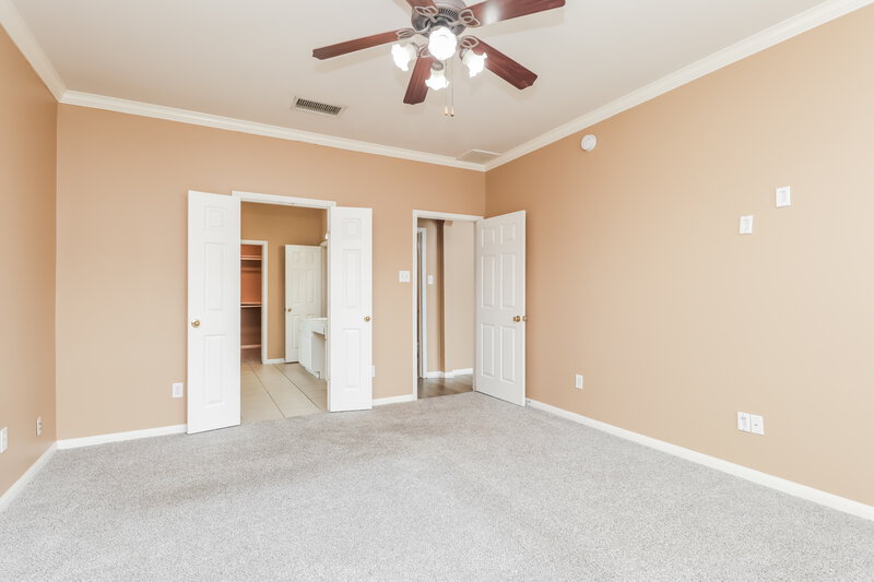 2,515/Mo, 17907 Calico Glen Ln Houston, TX 77084 Main Bedroom View 2