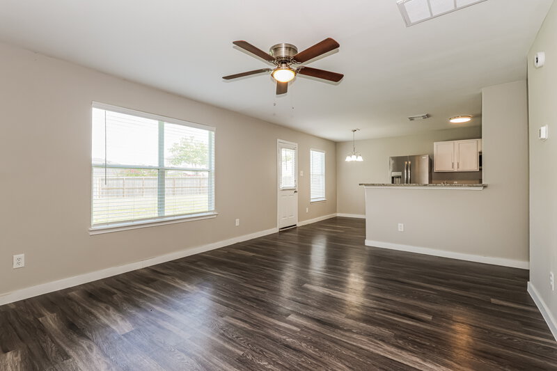1,855/Mo, 7727 Painted Desert Dr Cypress, TX 77433 Living Room View