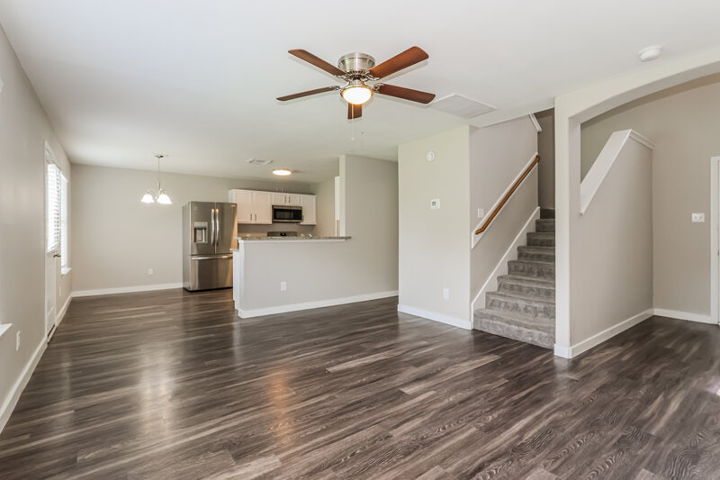 1,855/Mo, 7727 Painted Desert Dr Cypress, TX 77433 Living Room View 2