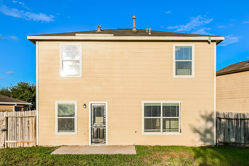 2,640/Mo, 7727 Painted Desert Dr Cypress, TX 77433 Rear View