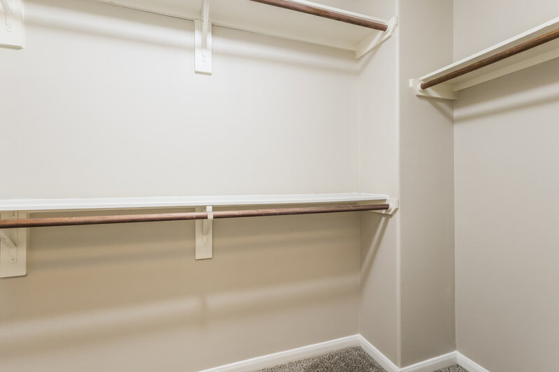 2,130/Mo, 18706 Walden Glen Cir Humble, TX 77346 Walk In Closet View
