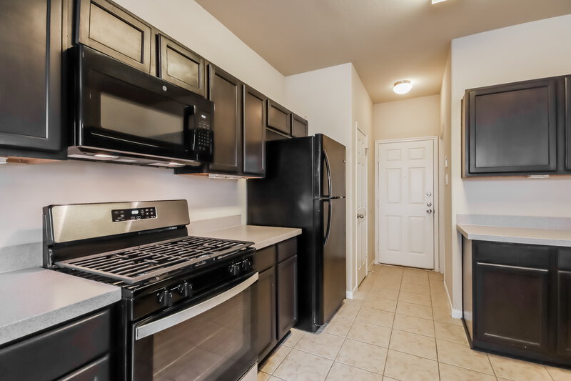 2,345/Mo, 18703 Walden Glen Cir Humble, TX 77346 Kitchen View