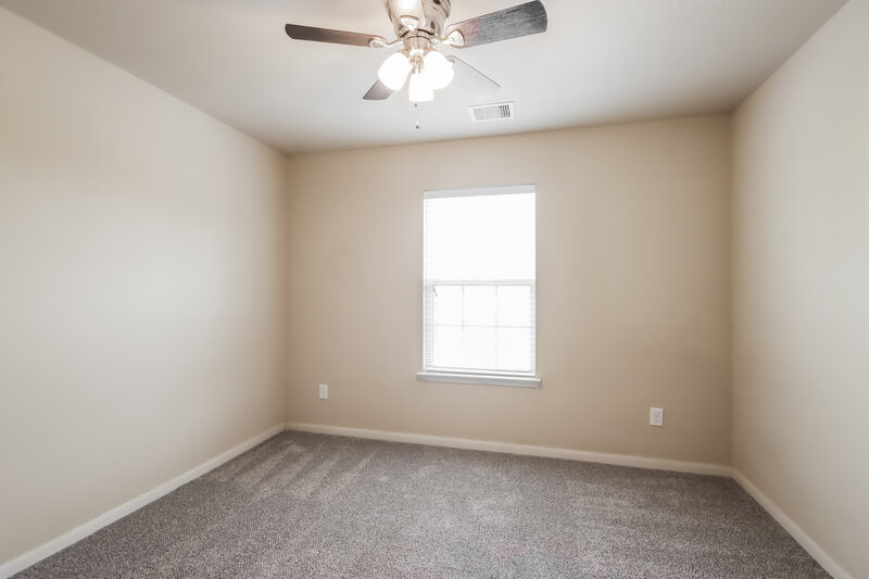 2,345/Mo, 18703 Walden Glen Cir Humble, TX 77346 Bedroom View