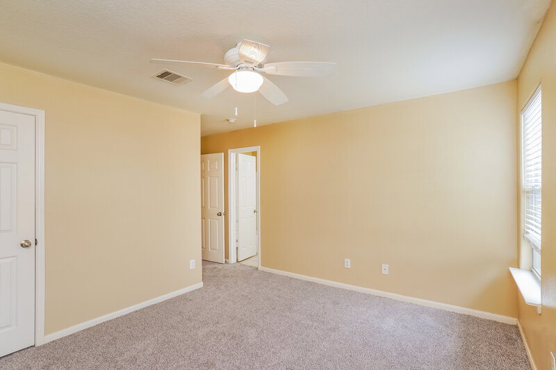 1,680/Mo, 4002 Hollow Cove Ln Richmond, TX 77469 Main Bedroom View 2