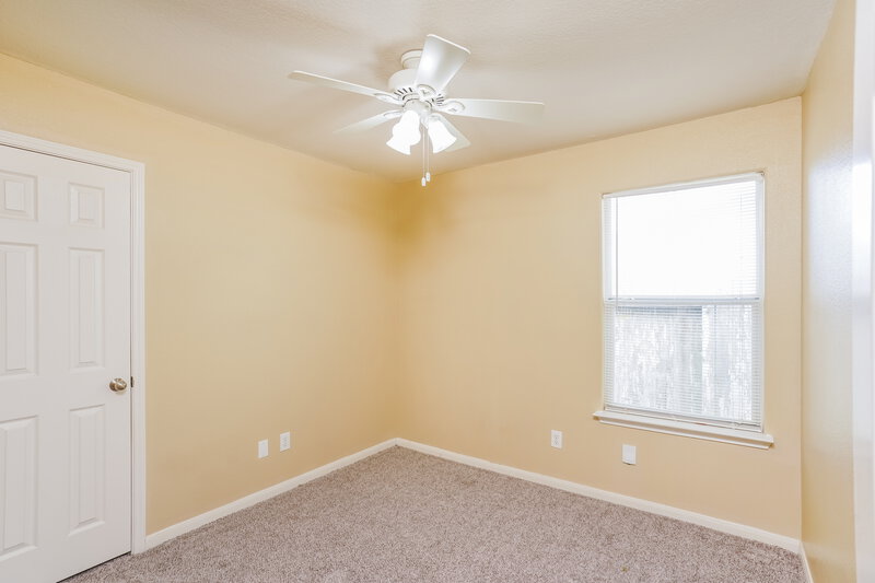 1,680/Mo, 4002 Hollow Cove Ln Richmond, TX 77469 Bedroom View 2