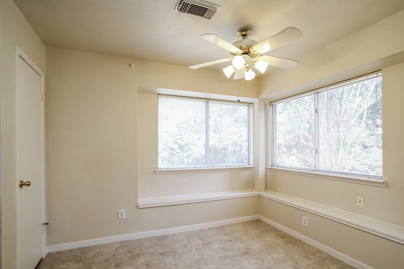 2,125/Mo, 7011 Fuchsia Ln Humble, TX 77346 Bedroom View 2