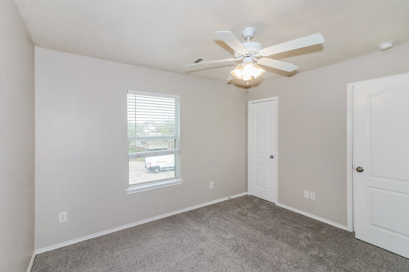 2,065/Mo, 2730 Skyview Grove Ct Houston, TX 77047 Bedroom View 2