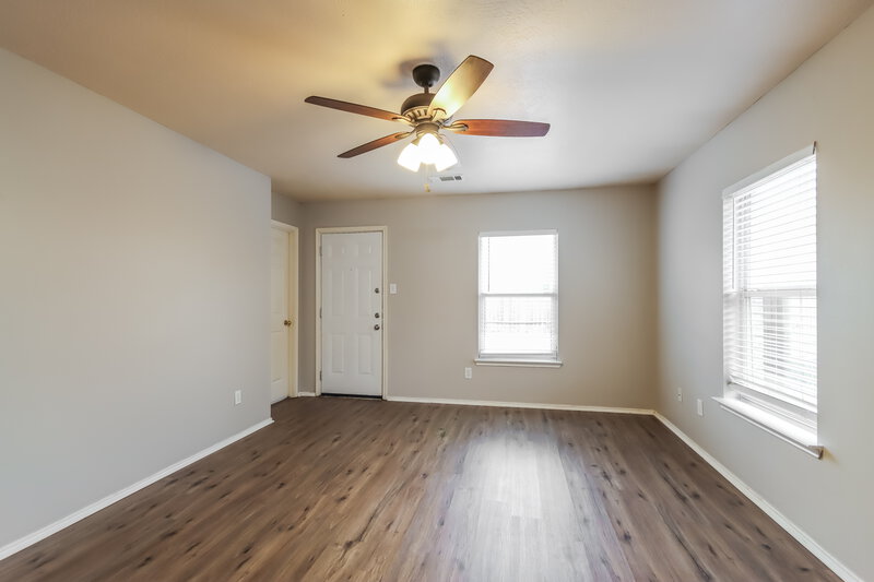 1,720/Mo, 12123 Carriage Oak Cir Humble, TX 77346 Living Room View