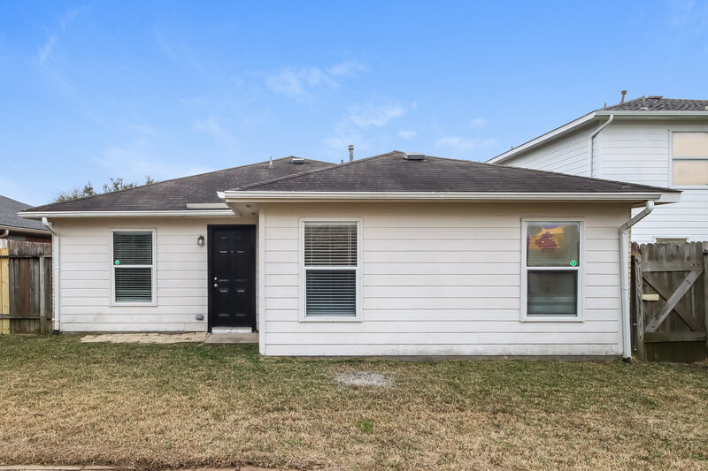 1,720/Mo, 12123 Carriage Oak Cir Humble, TX 77346 Rear View