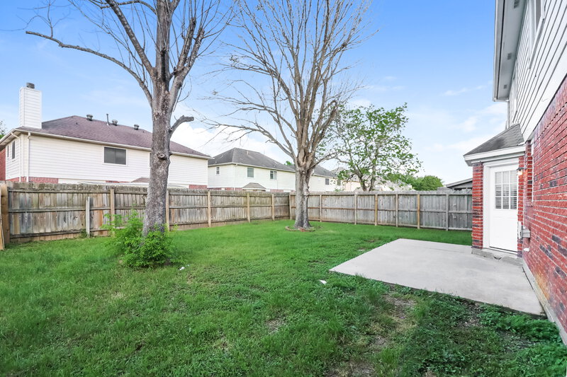 2,370/Mo, 627 Bold Ruler Dr Stafford, TX 77477 Rear View 2