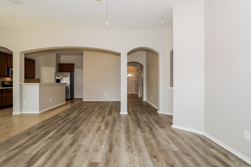 1,855/Mo, 20207 Niagara Falls Dr Tomball, TX 77375 Living Room View