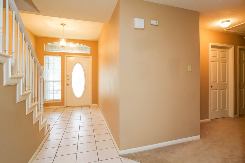 2,175/Mo, 19311 Cypress Bay Dr Katy, TX 77449 Foyer View