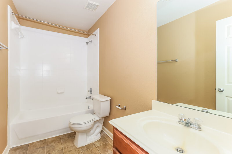 2,015/Mo, 22123 Greengate Dr Spring, TX 77389 Bathroom View