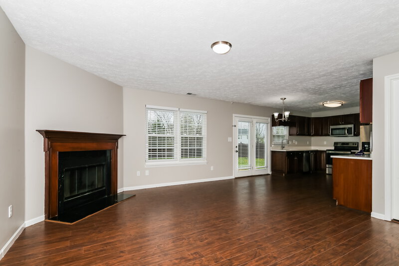 2,065/Mo, 13720 N Dover Hill Dr Camby, IN 46113 Family Room View
