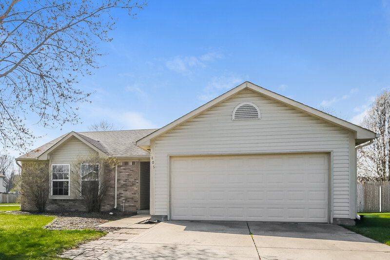 1,645/Mo, 17806 Gasparilla Ct Westfield, IN 46062 Front View