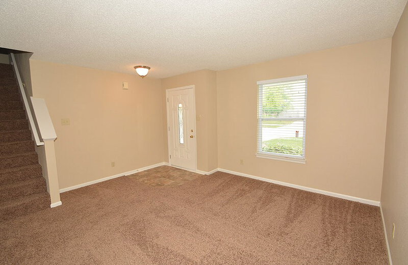 1,680/Mo, 19560 Tradewinds Dr Noblesville, IN 46062 Living Room View 2