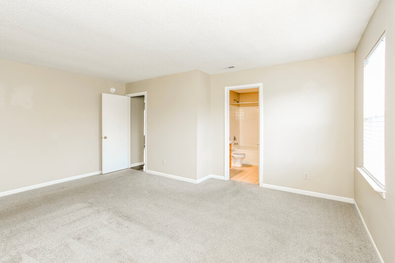 2,145/Mo, 19560 Tradewinds Dr Noblesville, IN 46062 Main Bedroom View 2