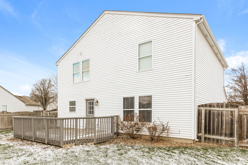 2,145/Mo, 19560 Tradewinds Dr Noblesville, IN 46062 Rear View 2