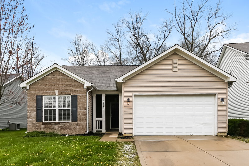 1,990/Mo, 5810 Long Lake Ln Indianapolis, IN 46235 External View