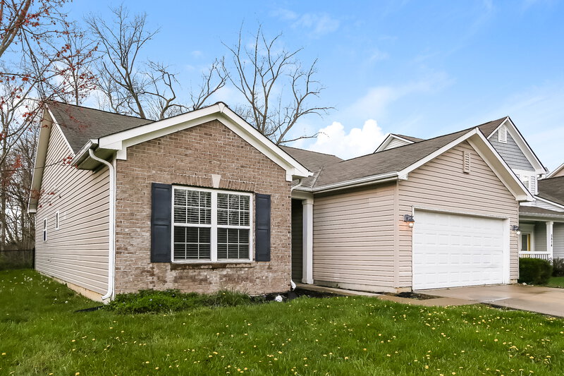 1,990/Mo, 5810 Long Lake Ln Indianapolis, IN 46235 Misc View