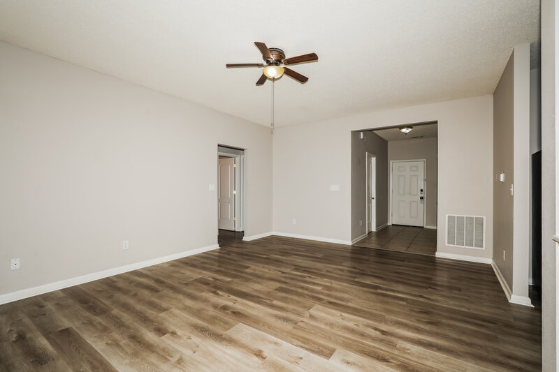 1,765/Mo, 5810 Long Lake Ln Indianapolis, IN 46235 Misc View 7